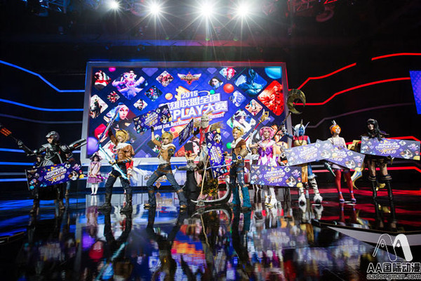 T1战队寒冰射手+赏金猎人下路组合，版本答案横扫赛场-电竞比分网