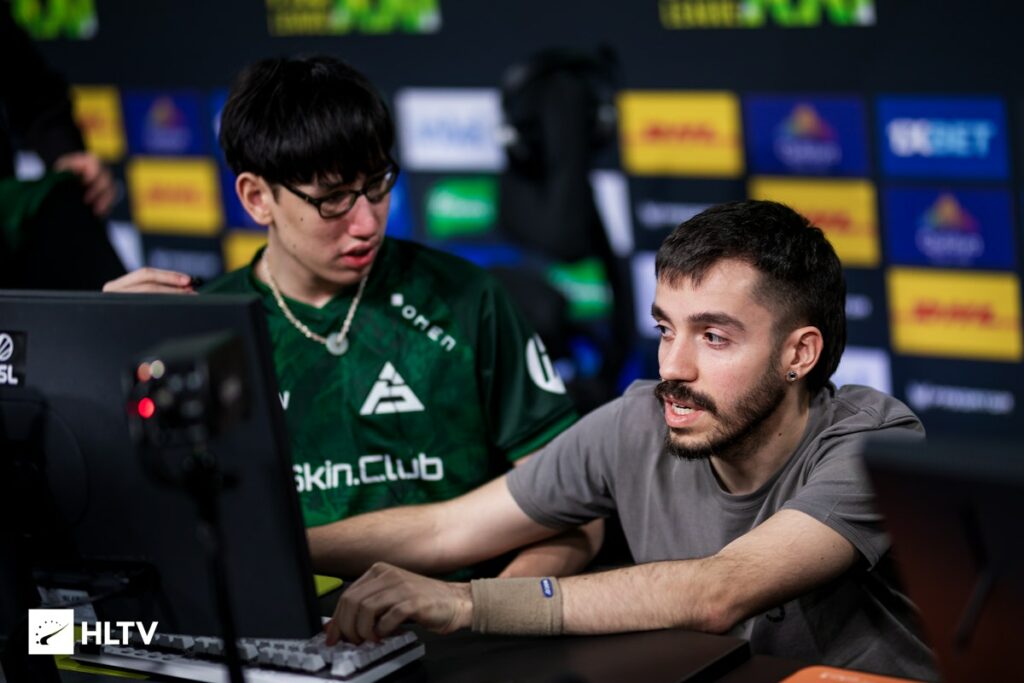 场外风波？BetBoom战队教练因BP问题与队员产生分歧，语音曝光。-电竞比分网